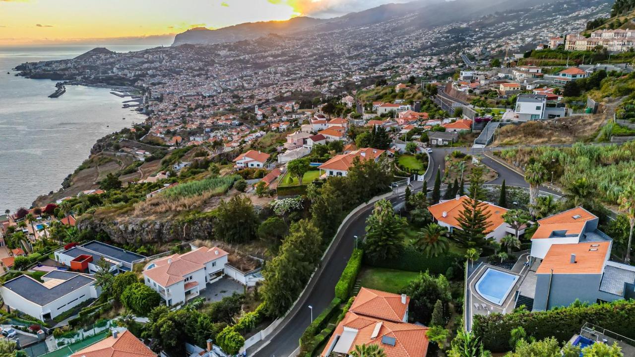 Ample Villa With Pool And Gorgeous Ocean View Funchal  Zewnętrze zdjęcie
